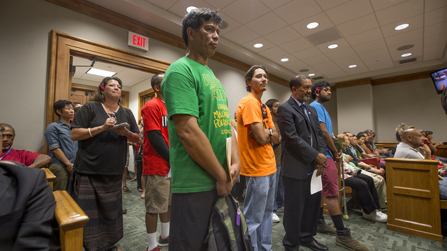 1759064_web1_TMT_Protesters_in_Hilo_Court.jpg