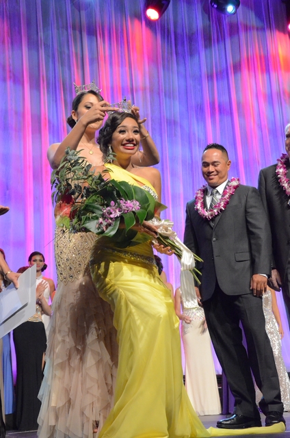 1818683_web1_Miss-Hawaii-2015-Jeanne-Kapela.jpg