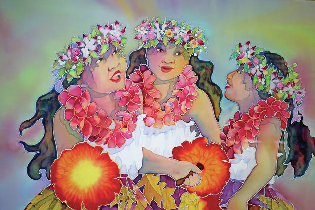 5171100_web1_Kranz-often-features-hula-girls-on-her-silk-paintings201747133018750.jpg