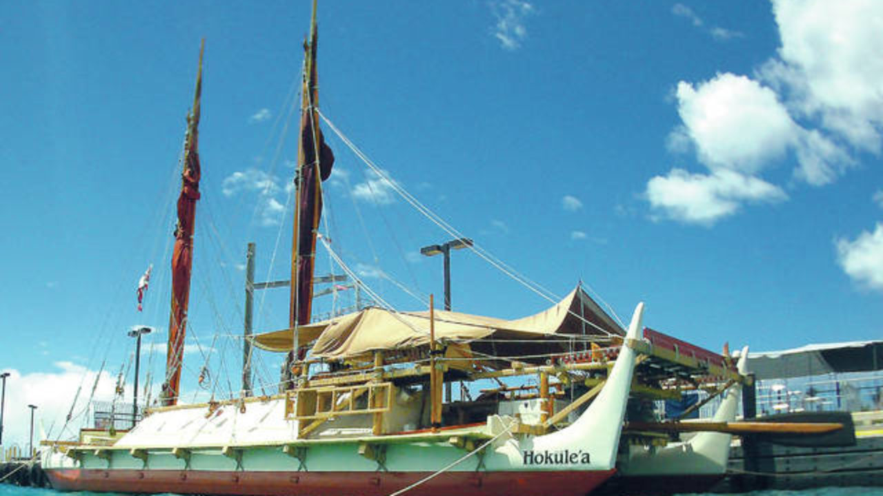 E Komo Mai Hokulea Arrives On Big Island West Hawaii Today