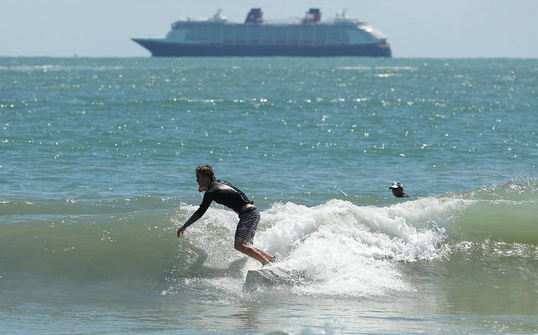 Coronavirus at beaches? Surfers, swimmers should stay away, scientist says - West Hawaii Today