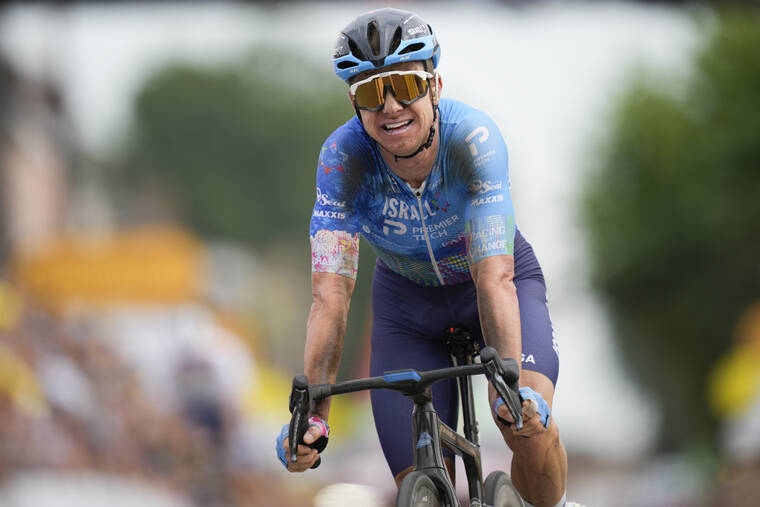 Clarke wins crash-marred Stage 5, Van Aert keeps Tour lead