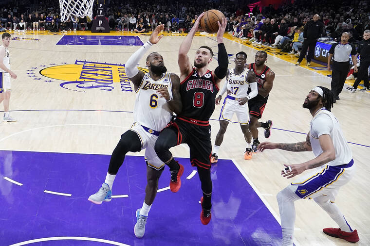 Bulls spoil LeBron’s return with 118-108 win over Lakers