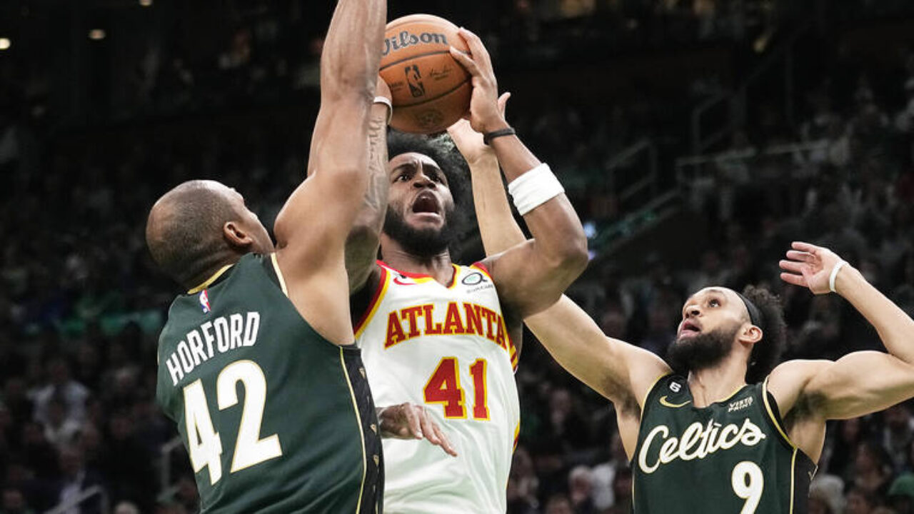 Young's long 3 lifts Hawks to 119-117 win over Celtics