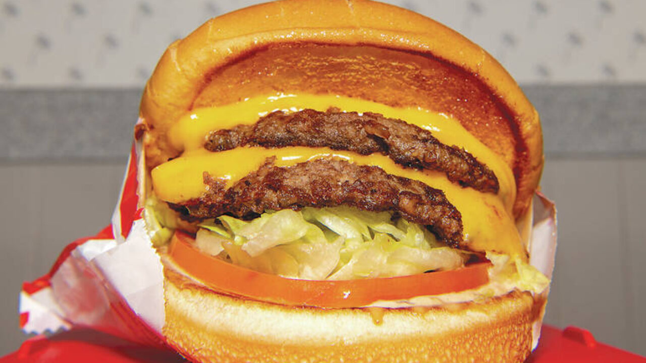 star sues Orlando dining company over burger quality