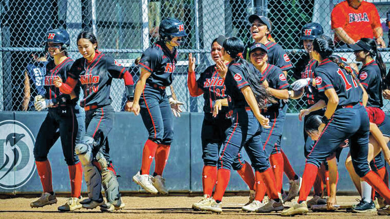 UH-Hilo softball: Postseason run ends after roller coaster day in PAC-West Championship